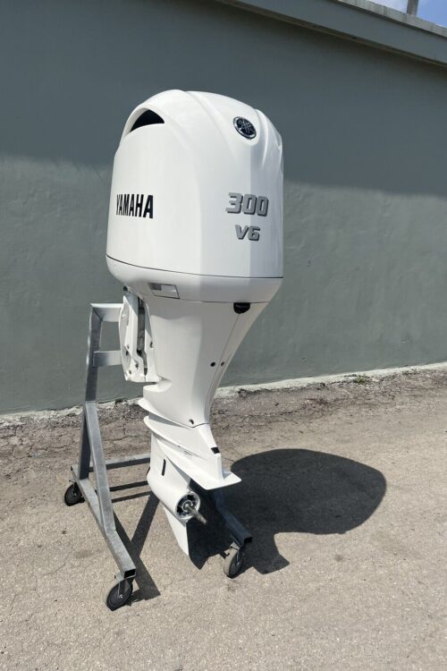 2014 YAMAHA 350HP 4 STROKE OUTBOARD MOTOR WITH 25″ SHAFT