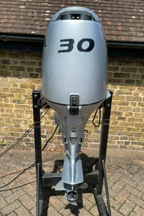 Honda-30HP 4 Stroke Outboard-Engine with Electric Start