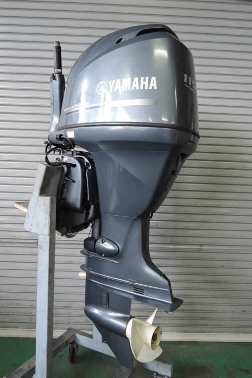 2014 Yamaha 115hp 4 Stroke 25 Shaft Outboard motor